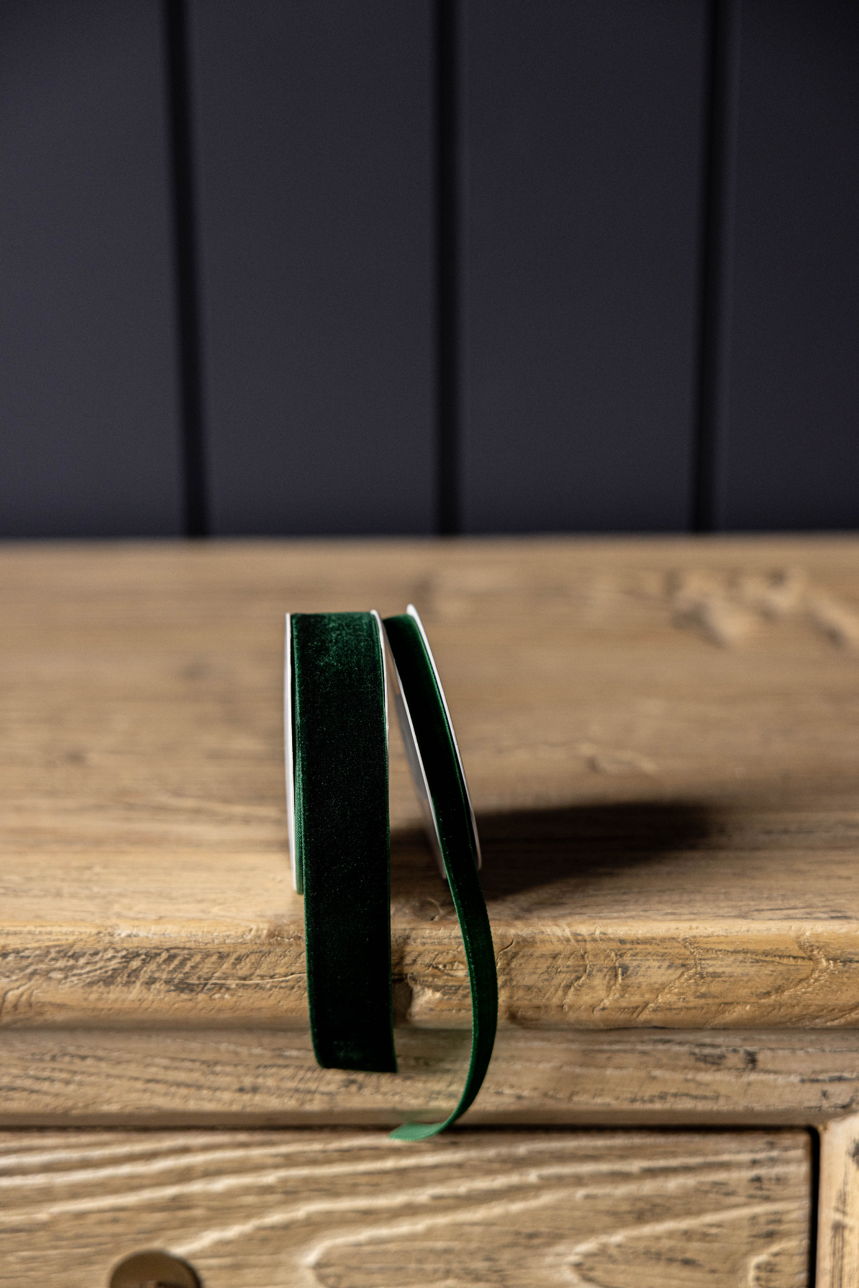 Ribbon Emerald Green Velvet Holiday Decor