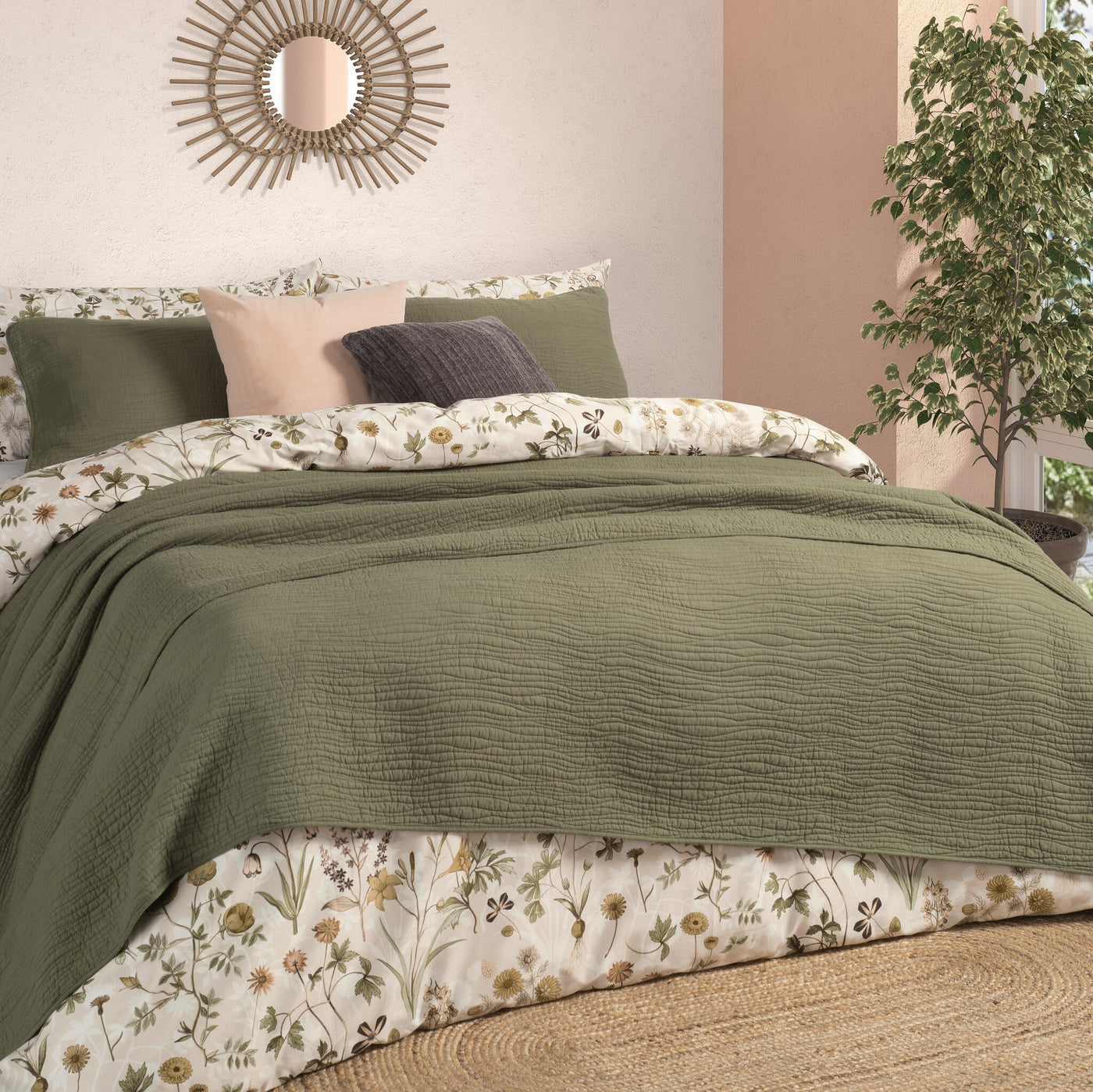 Laurie Duvet Cover incl 2 shams - QUEEN