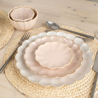 Amelia Plate M, Blush