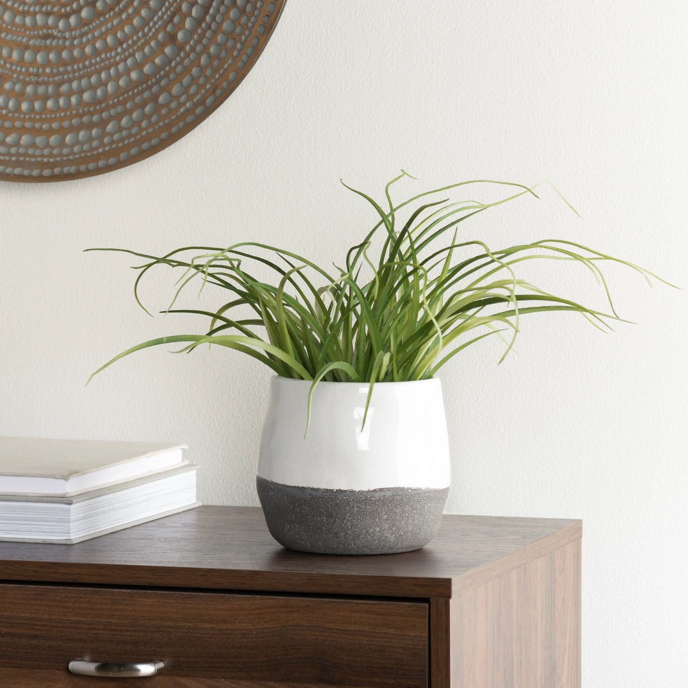 Corsica Crackle Pot - White/Grey