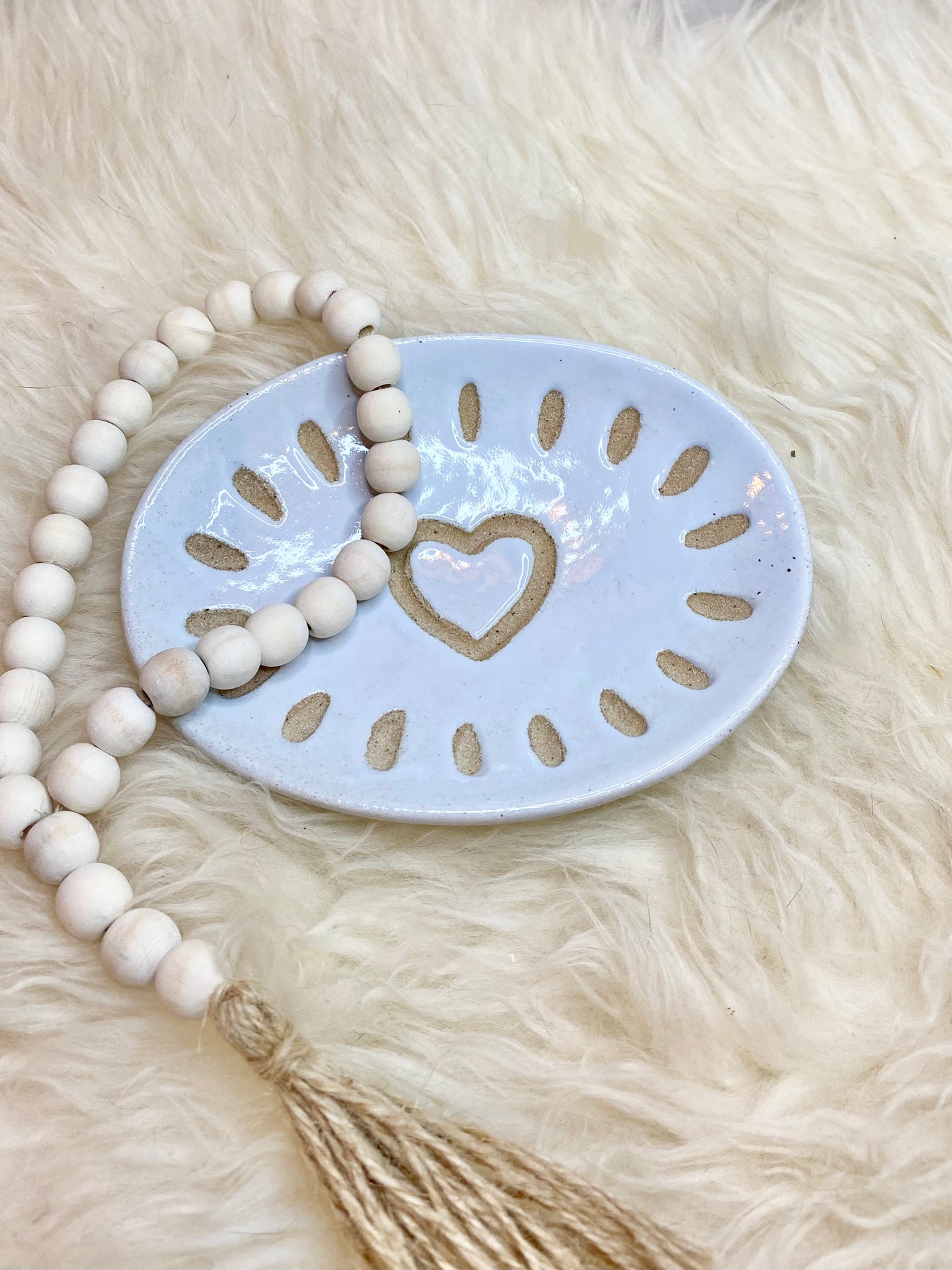 Heart Footed Dish